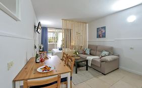 Elegant And Cozy Studio With Pool Chaparral 341